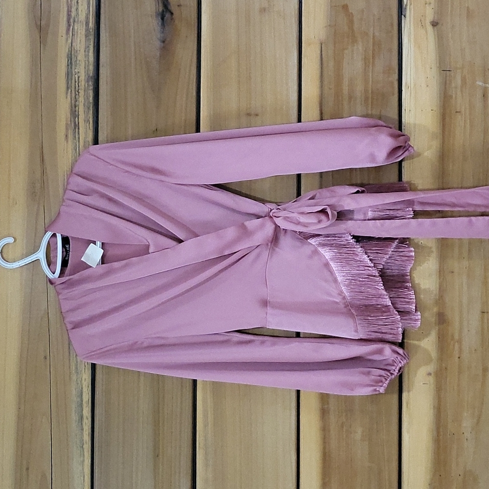 DO+BE Wrap Top
